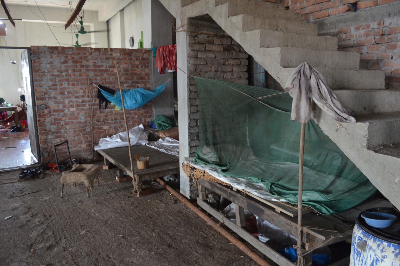 Poor living conditions in a factory courtesy Transparentem