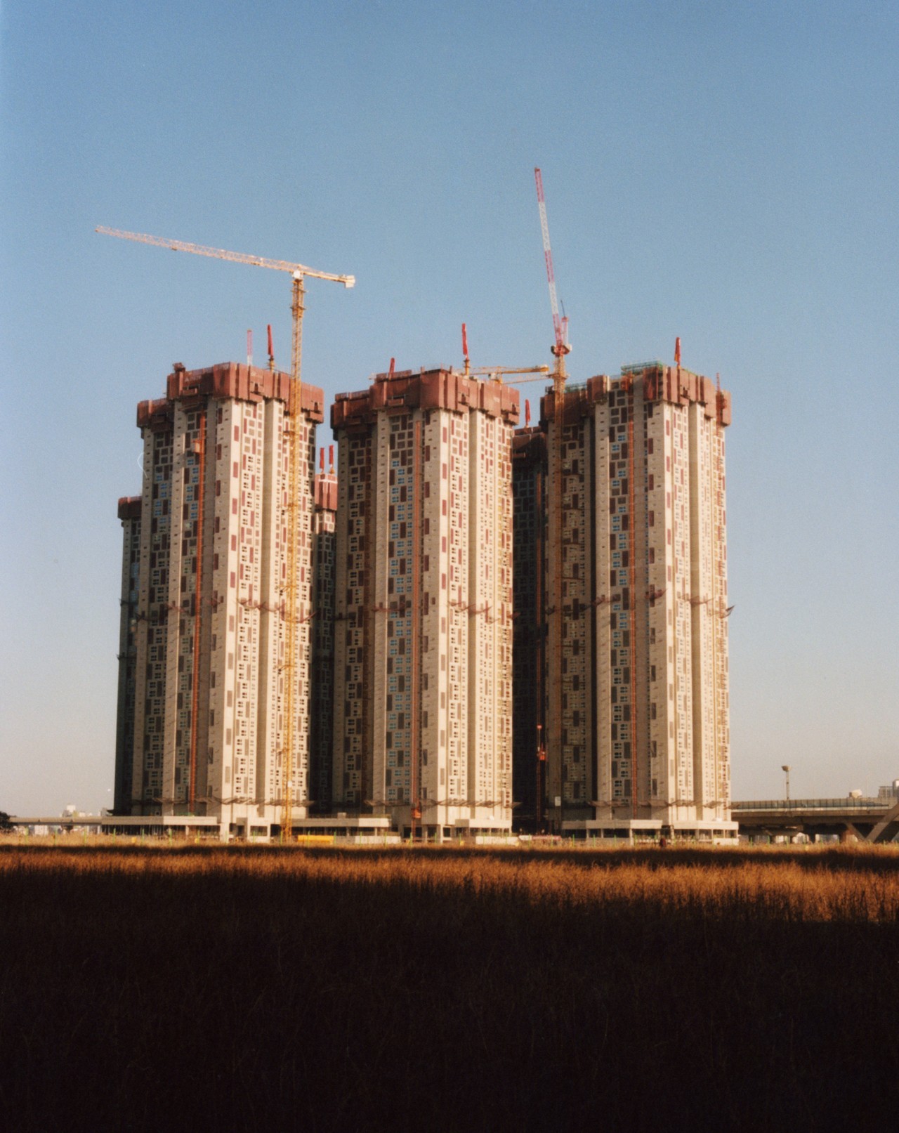 Buildings in South Korea by Olgaç Bolzap