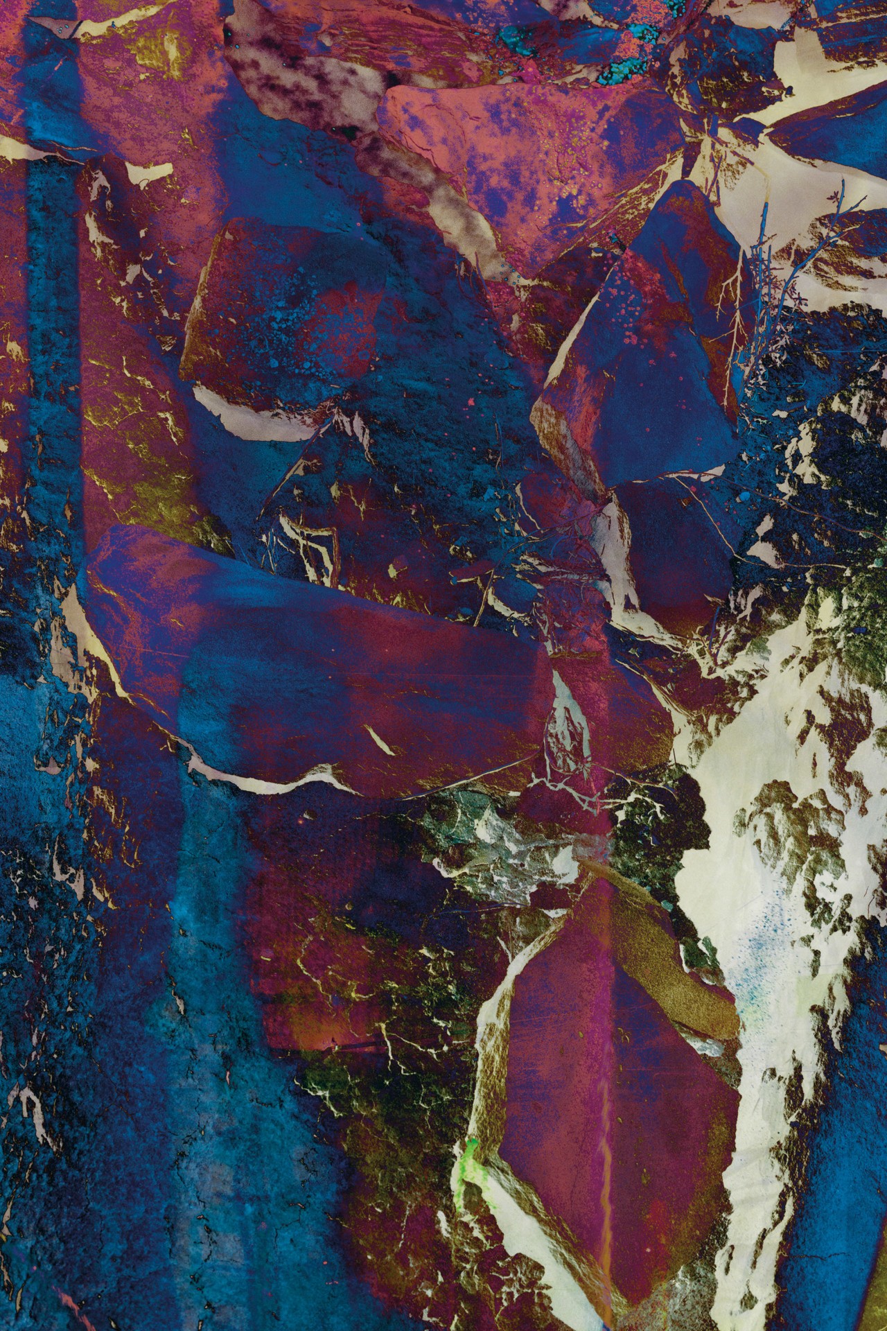 Rock facade by Stefanie Moshammer