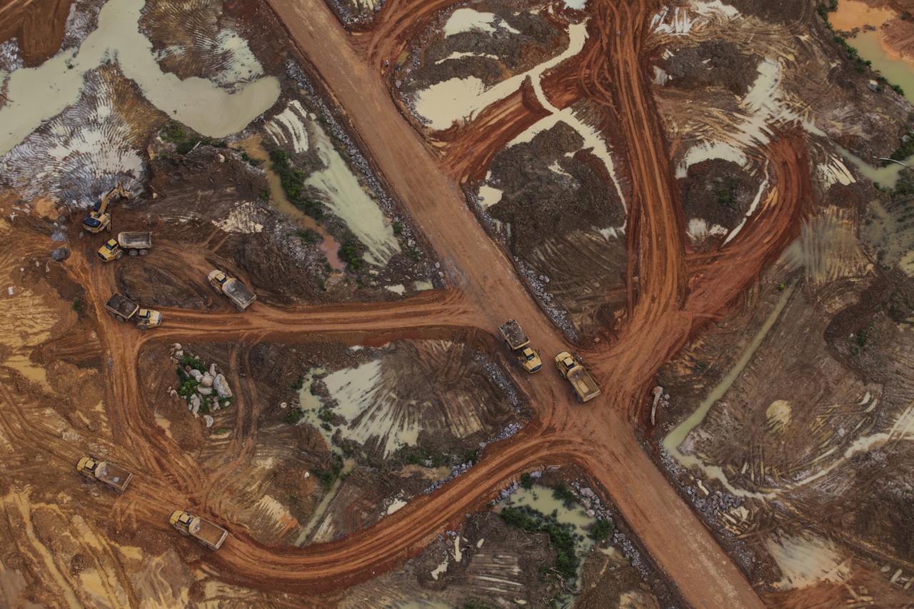 Belo Monte Dam construction by Lalo de Almeida