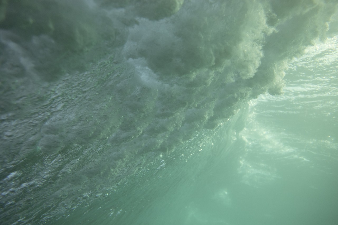 Hawaii underwater wave by Vava Ribeiro