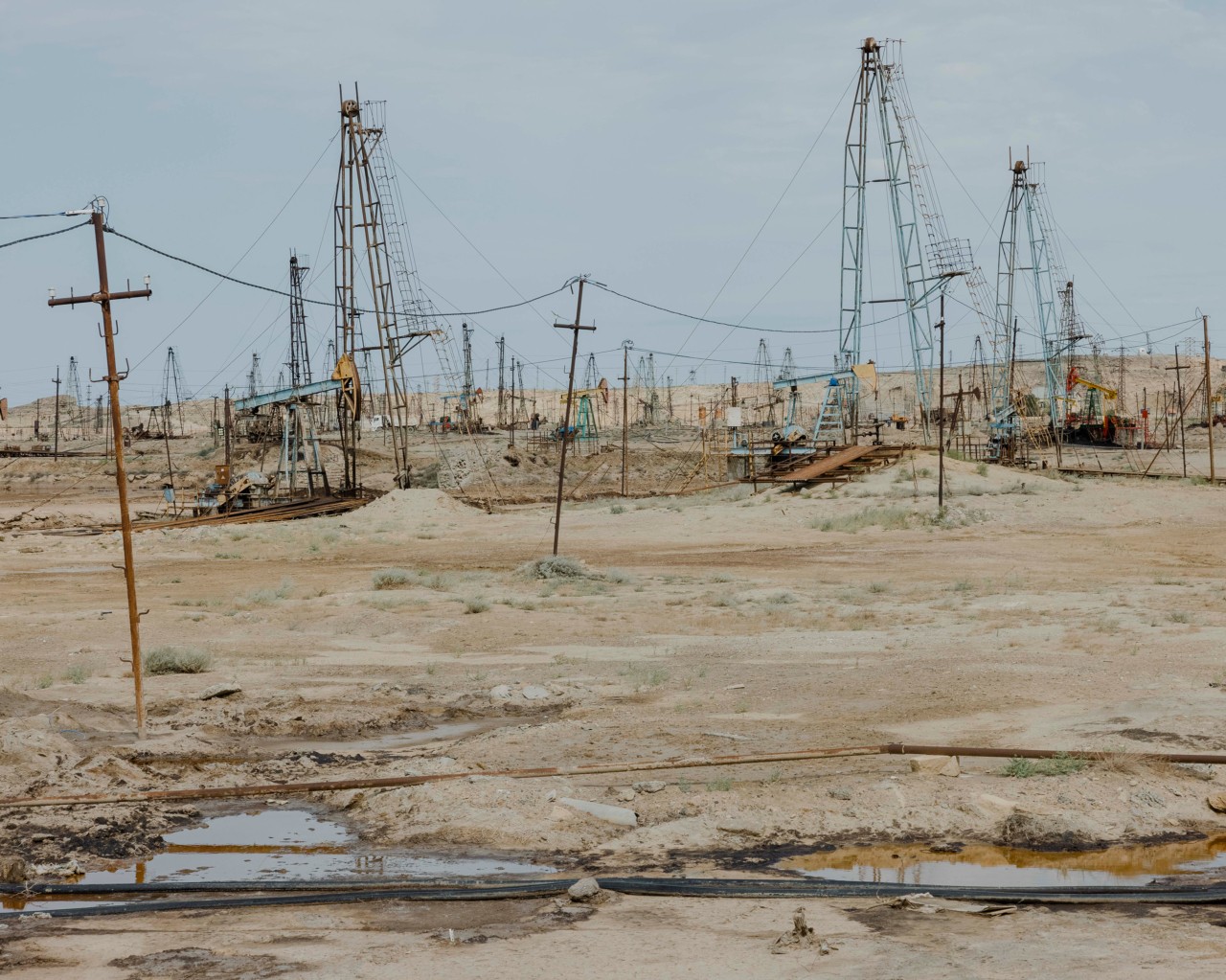 Israel’s War Machine Needs Oil. Should the World Cut It Off?