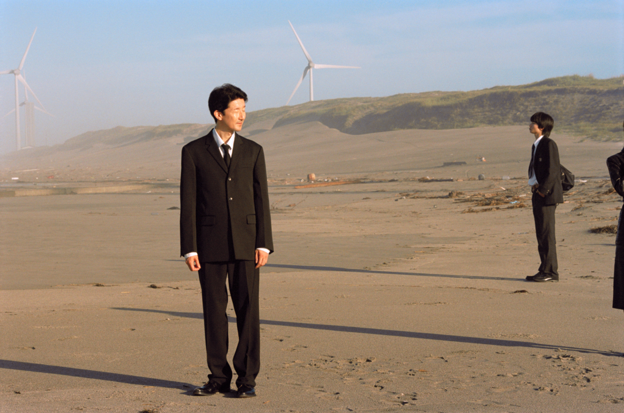 From left: Koichi wears TH jacket, Ssstein shirt, Ami Paris tie, Todʼs pants, stylistʼs own shoes. Souta wears own clothing