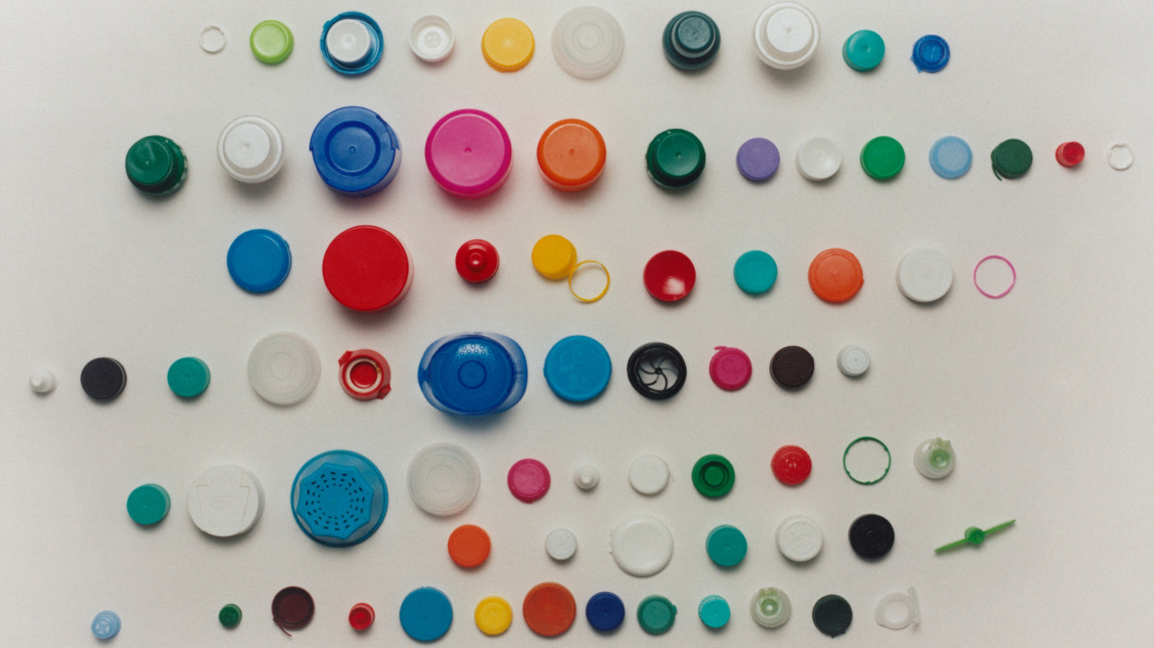 Geen geheim wapen van grote oliemaatschappijen voor wereldheerschappij? Plastic.